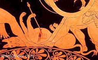 Orthrus slain | Athenian red-figure kylix C6th B.C. | Antikensammlungen, Munich
