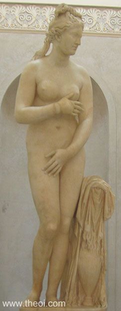 Venus Capitoline | Greco-Roman statue