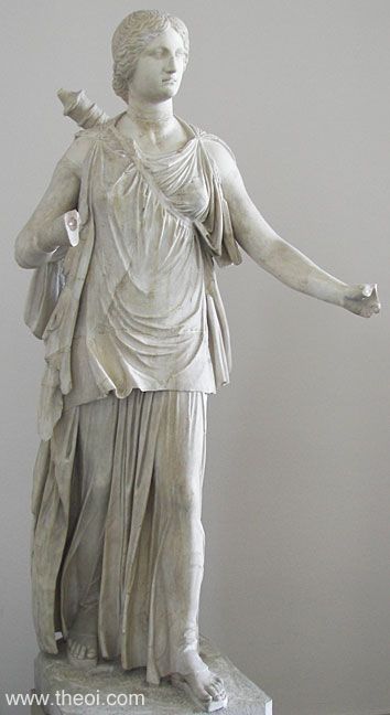 Artemis-Diana | Greco-Roman marble statue | Pergamonmuseum, Berlin