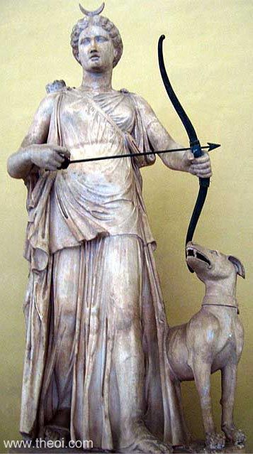 Artemis-Diana with lunar-crescent | Greco-Roman marble statue | Chiaramonti Museum, Vatican Museums