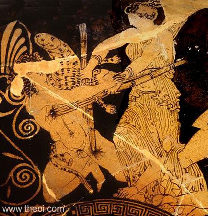 Hecate and the giant Clytius | Athenian red-figure kylix C5th B.C. | Antikensammlung Berlin